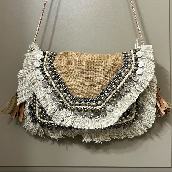 Revolve SHASHI Leela Clutch in Natural - Picture 2 of 7